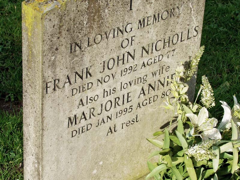 NICHOLLS Frank John died 1992 and his wife Marjorie Annie died 1995 - 02